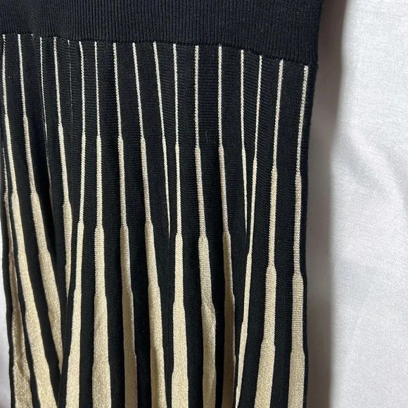 Vtg BCX sweater dress women SM P. fit& flare,striped metallic,pleats,80s vibe - Picture 7 of 10